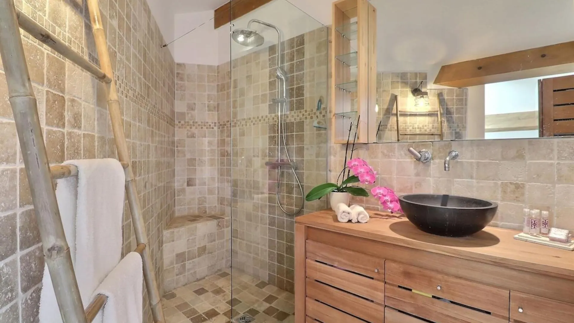 La Longere Des Cigales - 4 Stars - Swimming Pool Villa Saint-Cannat 0*,  France