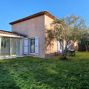  Hébergement de vacances Maison Calme Et Rénovée Oléa Provence, Idéale Pour Passer Des Dans Le Sud